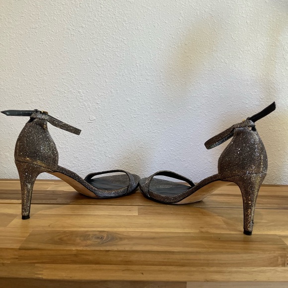 Stuart Weitzman Nunaked Pyrite Nocturn, 9.5 - Picture 9 of 14